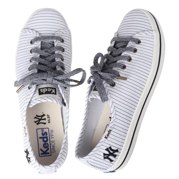 Keds New York Yankees Baseball White Kickstart Pinstripe Sneakers s z 6.5 - Picture 1 of 4